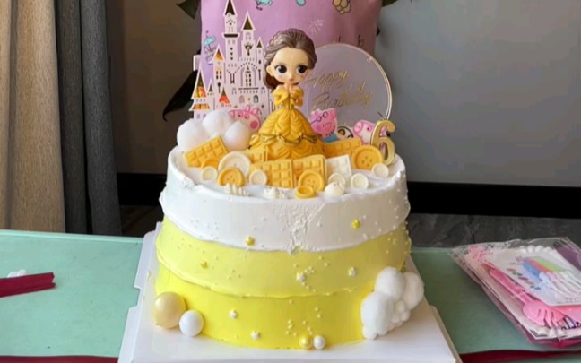 好漂亮的生日蛋糕