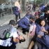 惊魂瞬间！印度尼西亚证券交易所楼层倒塌