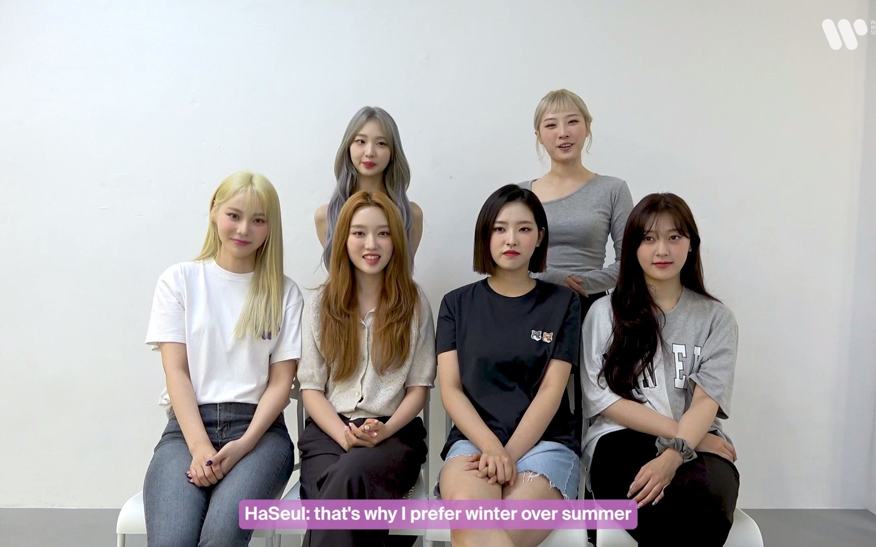 [中字][本月少女 Loona]华纳音乐新加坡独家夏日采访 Summertime Interview With Loona 哔哩哔哩 Bilibili