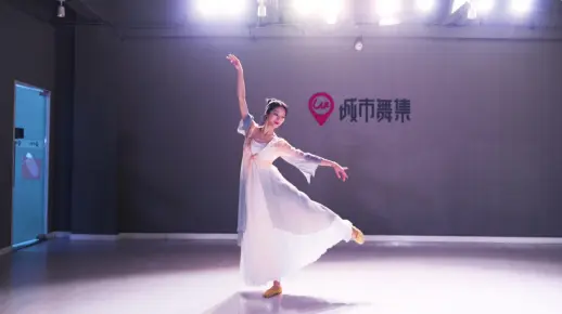 简单好看的《China-e》,中国舞与国风电音结合 | 深圳舞蹈