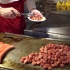 【各国路边小吃】日本福冈的圣诞街食品市场 烤肠 铁板牛排