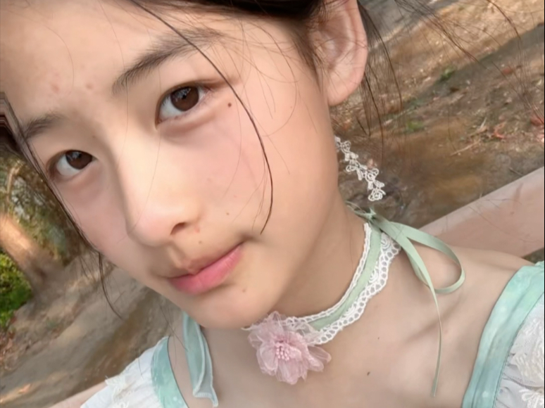 【不吃丑耳】第一次在B站发视频，求关注！