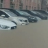 郑州720暴雨淹没小区停车场