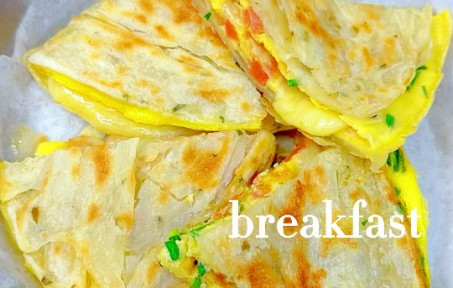 5分钟营养早餐‼️爆浆香葱火腿鸡蛋手抓饼