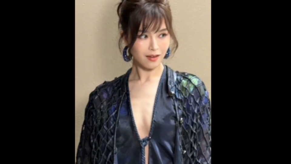 文咏珊亮相Giorgio Armani 2026秋冬女装秀