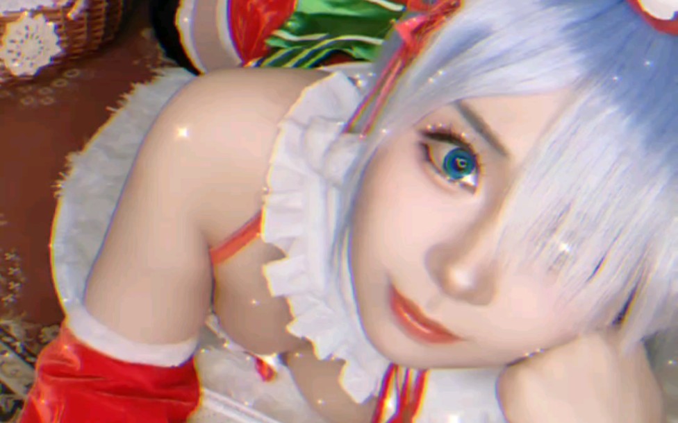 Tap in to see Christmas Rhyme Shake jiojio