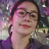 和裴珠泫一起散步吧