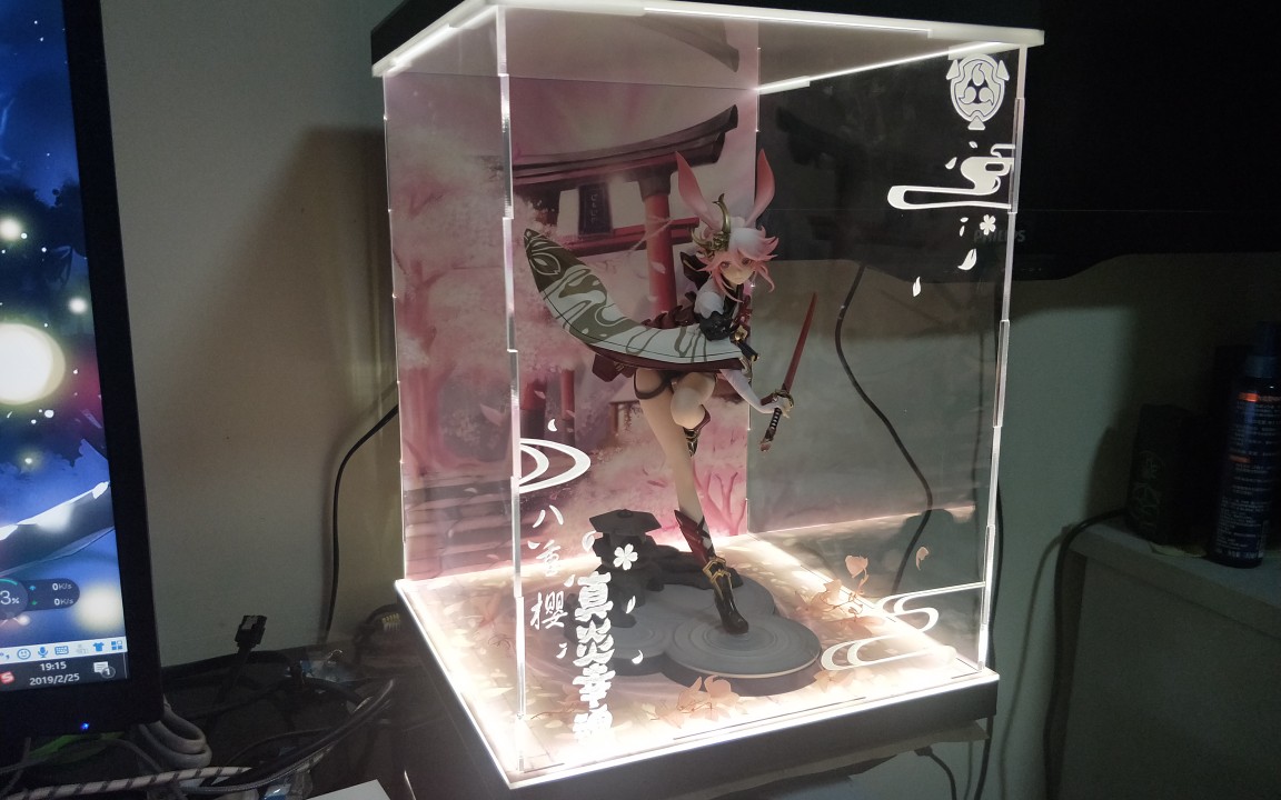 比手办还贵的展示盒，是浪费还是奢华？