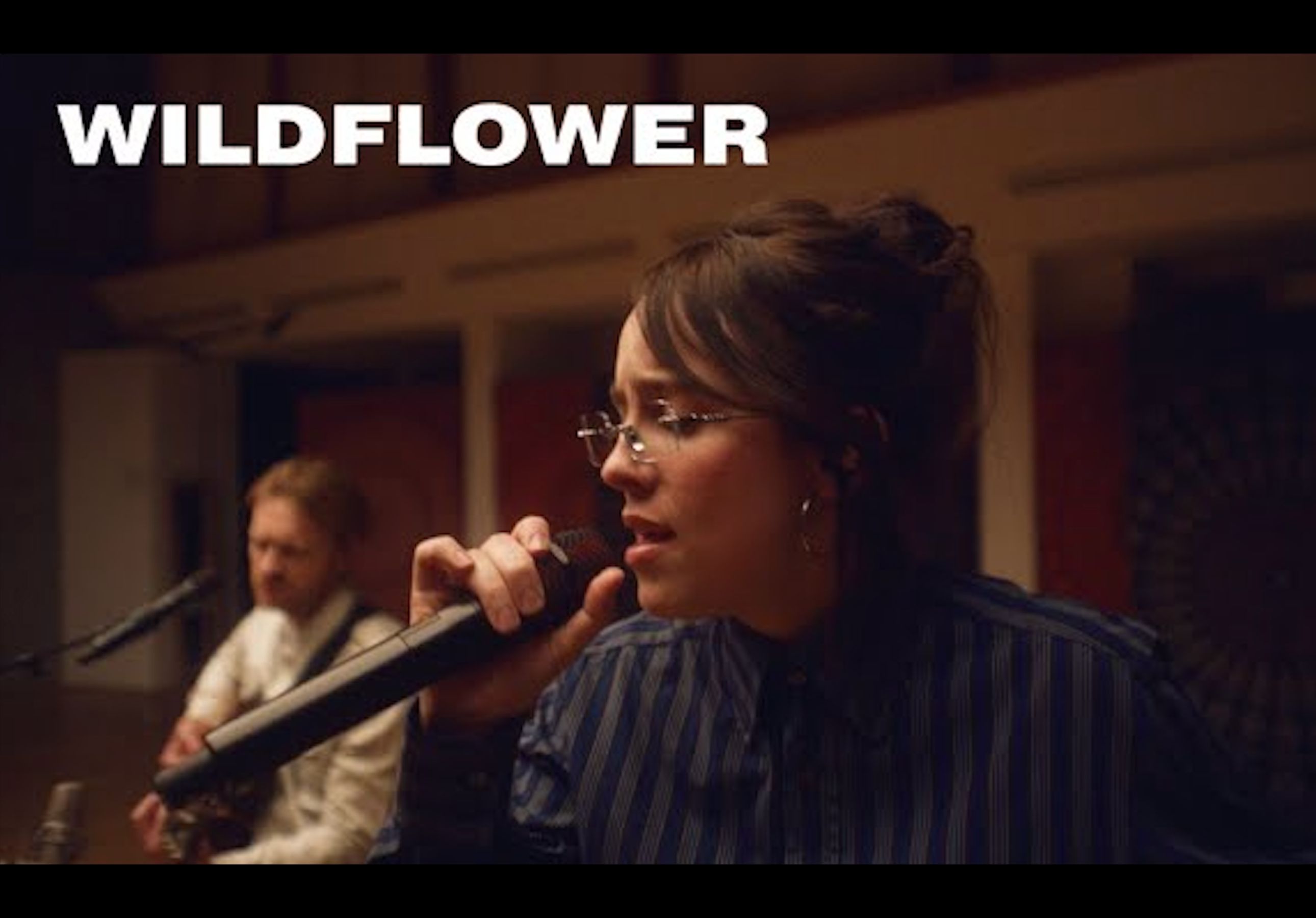 【Billie Eilish】「WILDFLOWER」Live Performance from Amazon Music’s