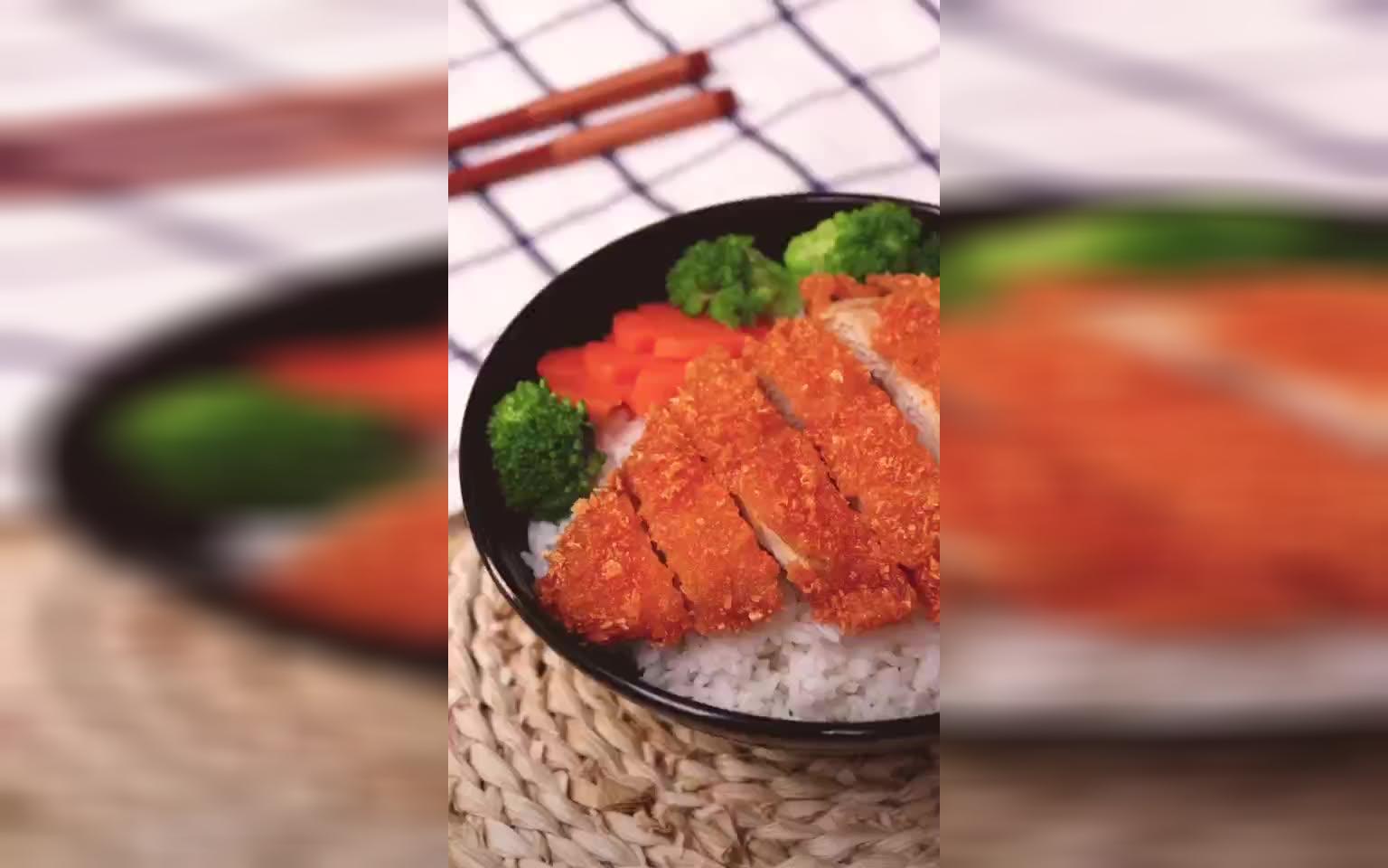 【美食分享】鸡排饭哔哩哔哩bilibili