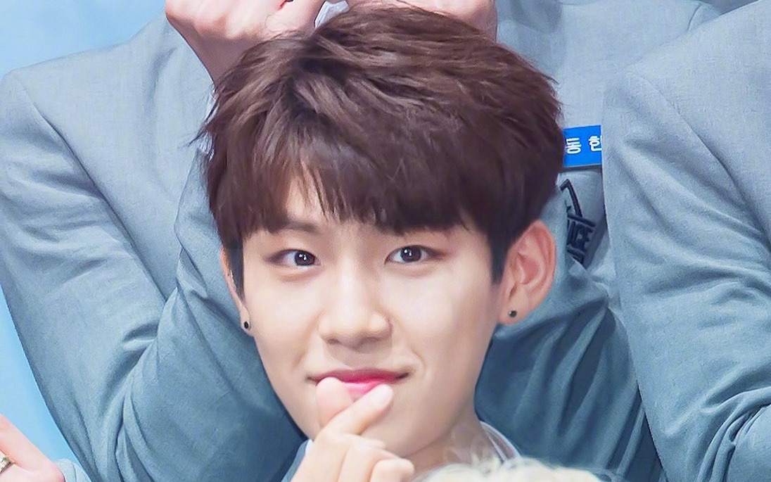 【男版PRODUCE 101/朴佑镇】Get Ugly 舞台直拍_哔哩哔哩 (゜゜)つロ 干杯bilibili