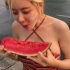 韩国女dj soda在泰国参加songkran的festival节：这水枪打的忒溜了！