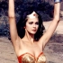那个没有CG的年代 1975神奇女侠，身材外貌大写的服！