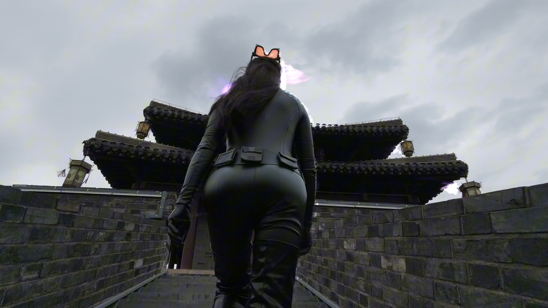 拍了个安妮海瑟薇版猫女cosplay无人机炸机了哭哭