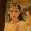女儿国女王为了拥有绝世容颜，竟不惜拿走女仆的青春，搞笑奇幻片
