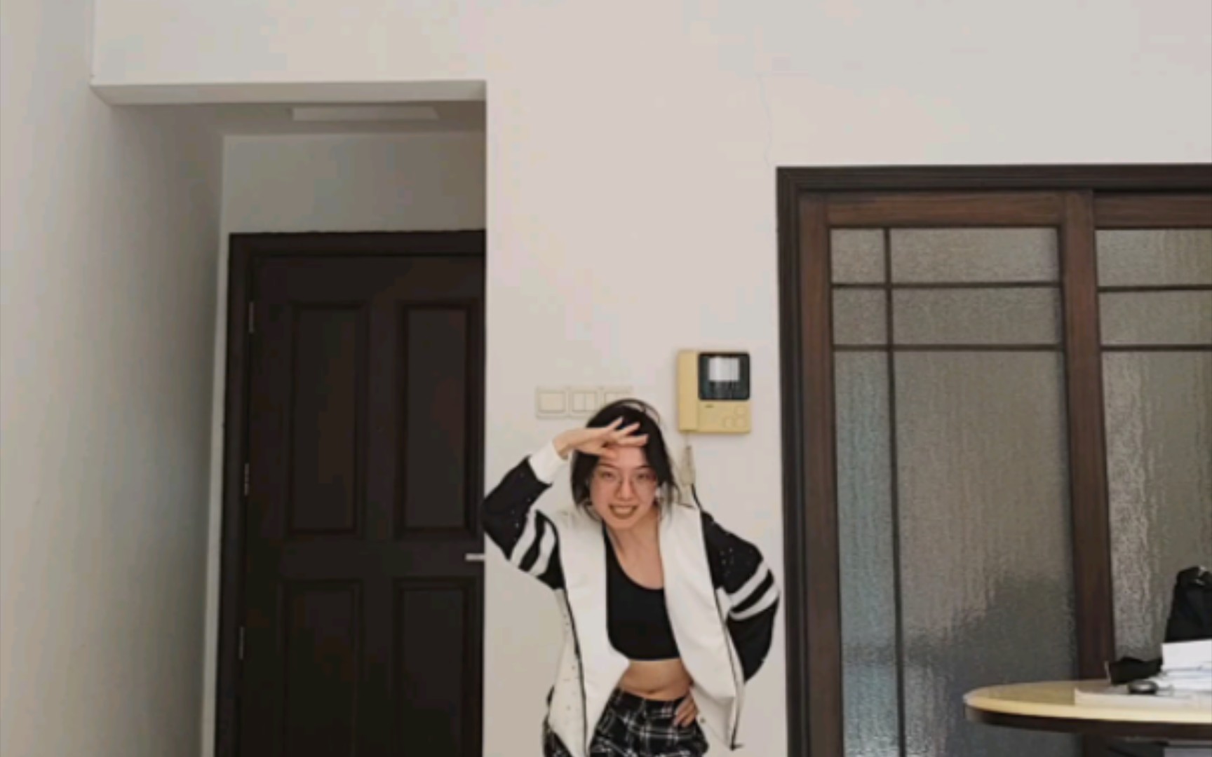 哦吼吼时隔好久的速扒！来蹦迪！！