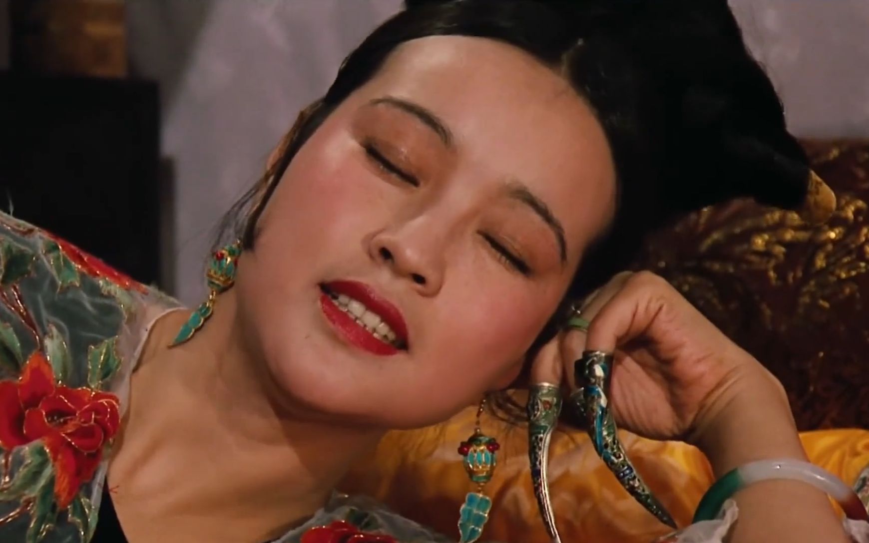【尉迟】1989年拍的《一代妖后》，李翰祥真是华语影坛的老司机