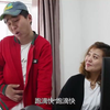 二货小伙着急上厕所问同事要纸，没想女同事给了个卫生巾，太逗了