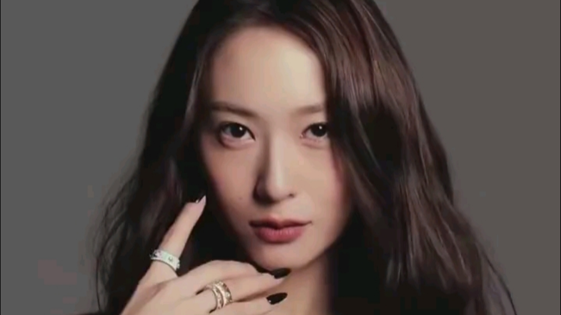 郑秀晶Krystal神颜欣赏系列