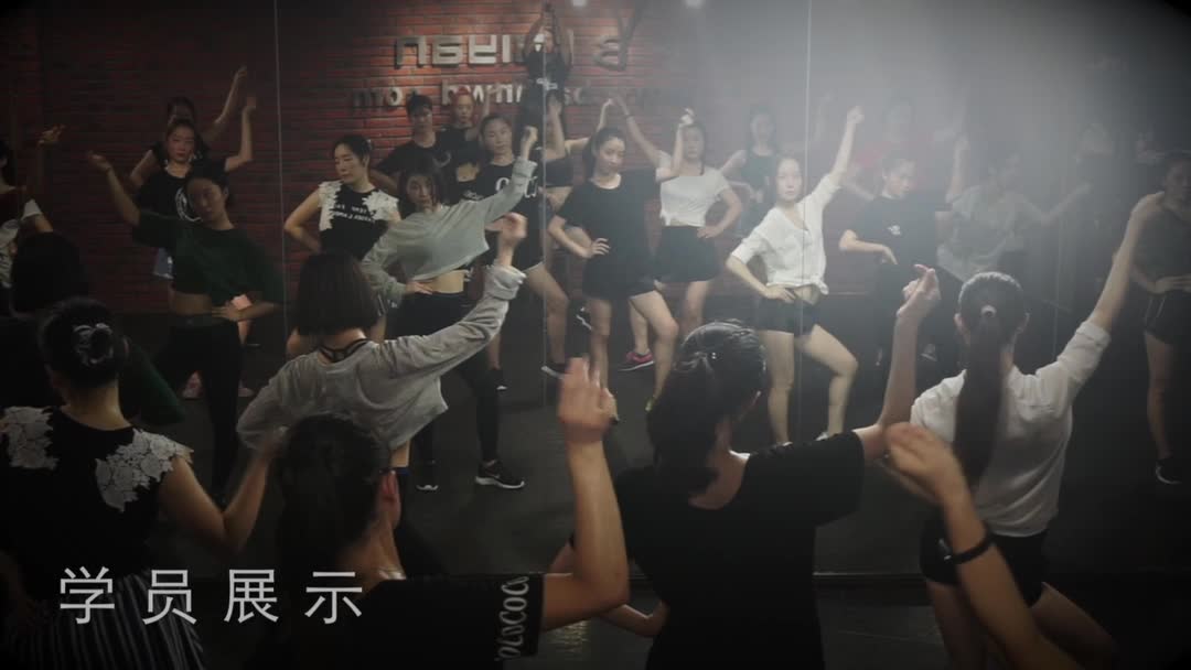 (翻跳superstar)南京白妍舞蹈大行宫总店 卉卉老