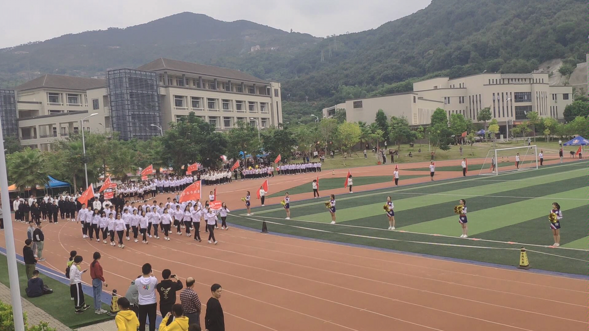 11.1福建农林大学安溪校区运动会开幕式-国际经济与贸易专业方阵