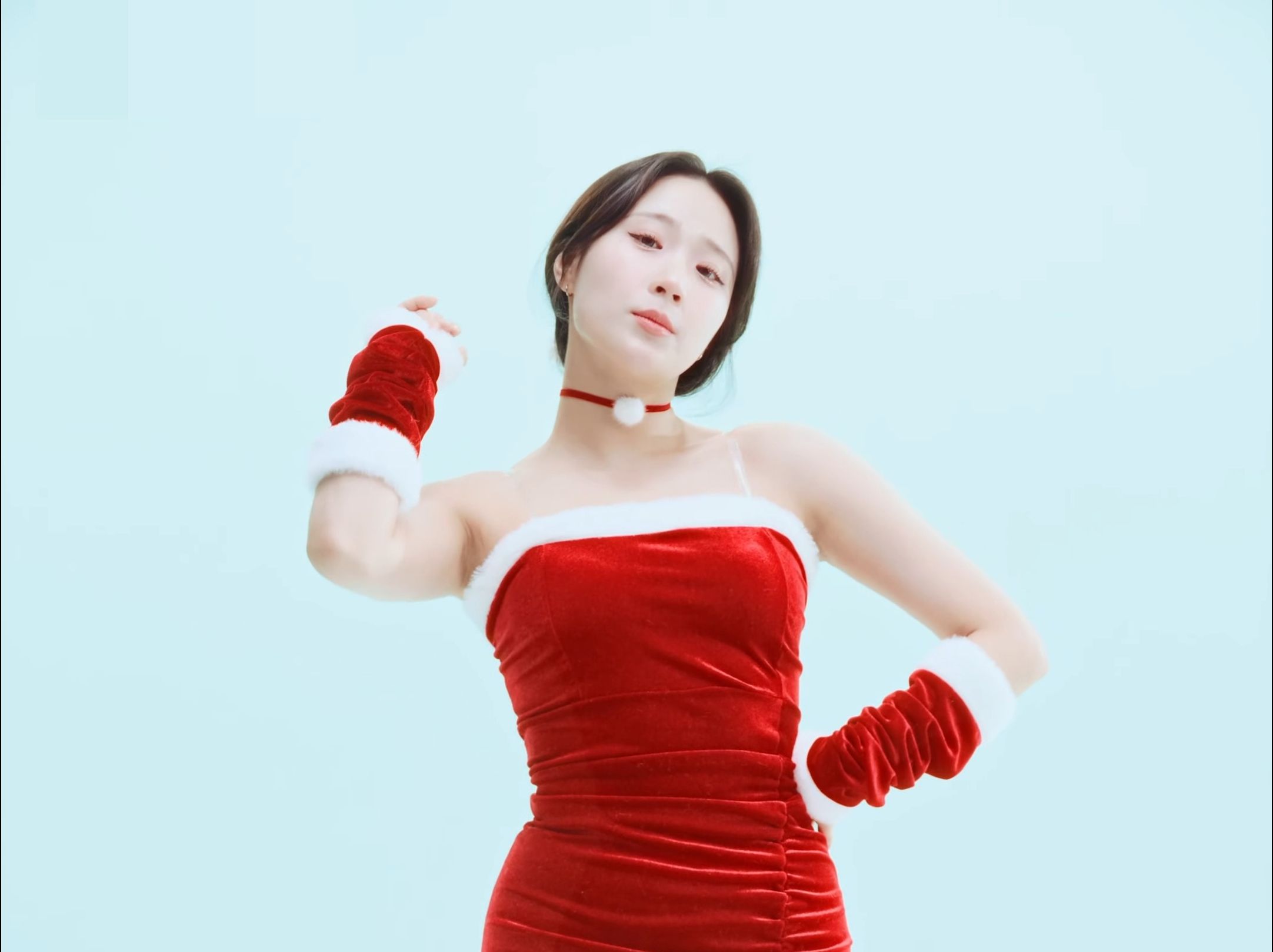 Jung In twinkle 2023 Christmas Dress Vertical Screen