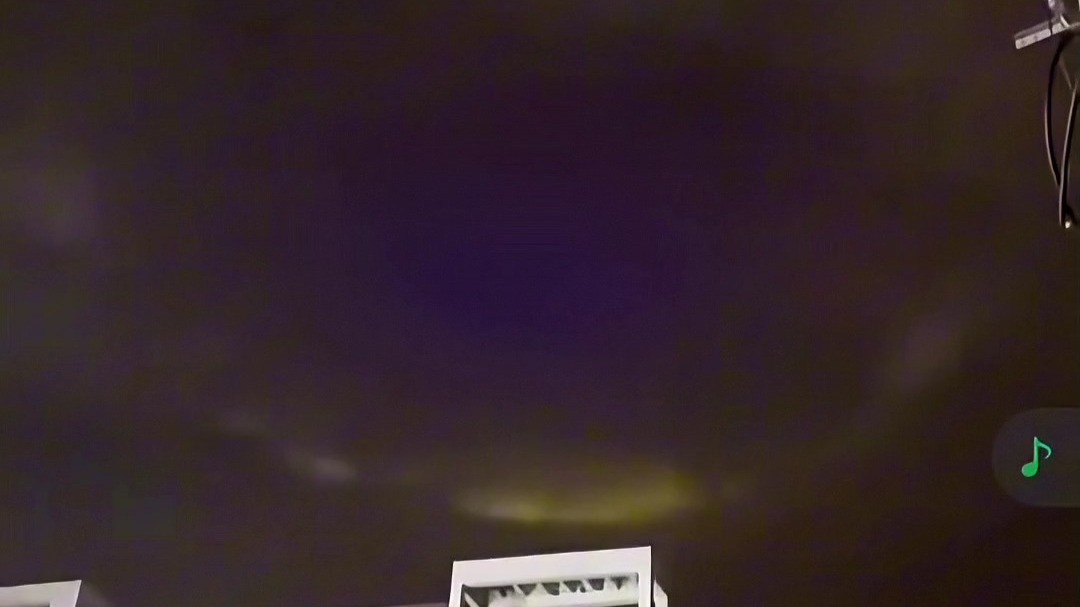 默默守护在这里