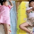 幼儿园老师拍孩子们午休睡姿，一个比一个身怀绝技，形态各异太夸张