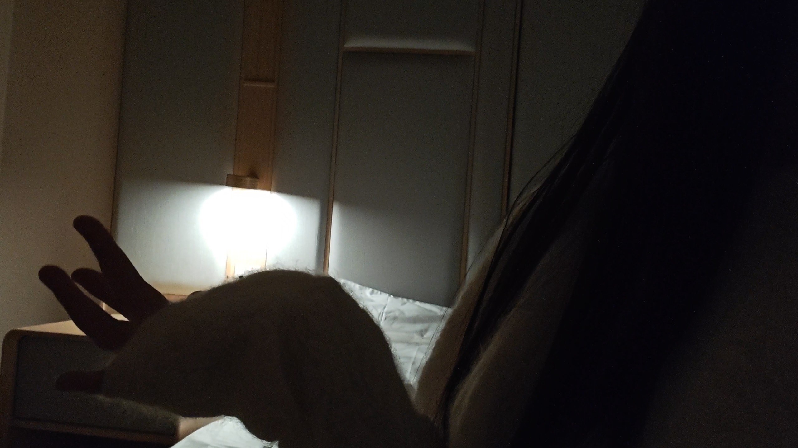 为什么我领口多低你都不看我一眼