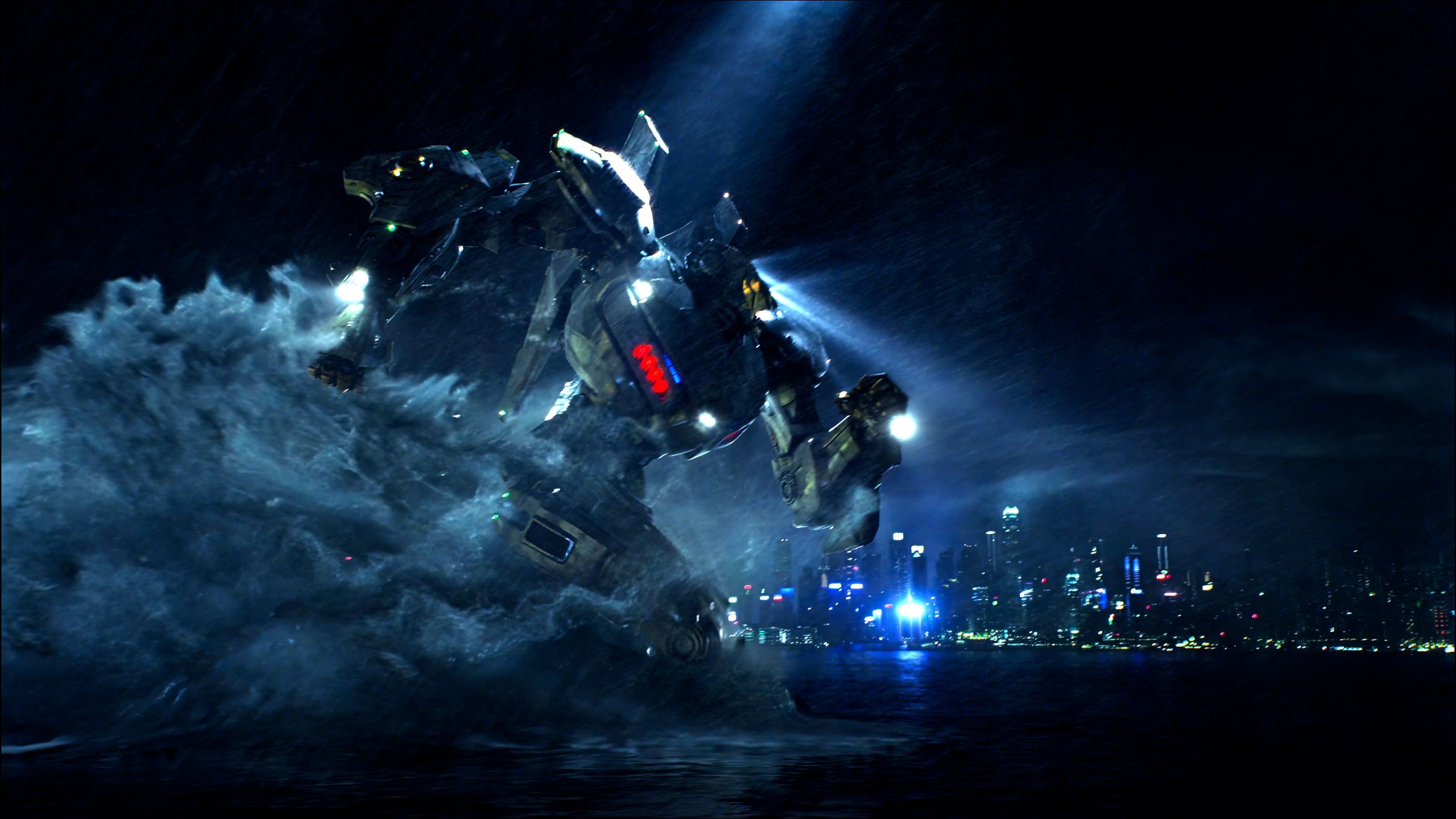 【8K HDR 120FPS】环太平洋：幻想bro在水中奔跑的曼妙身姿