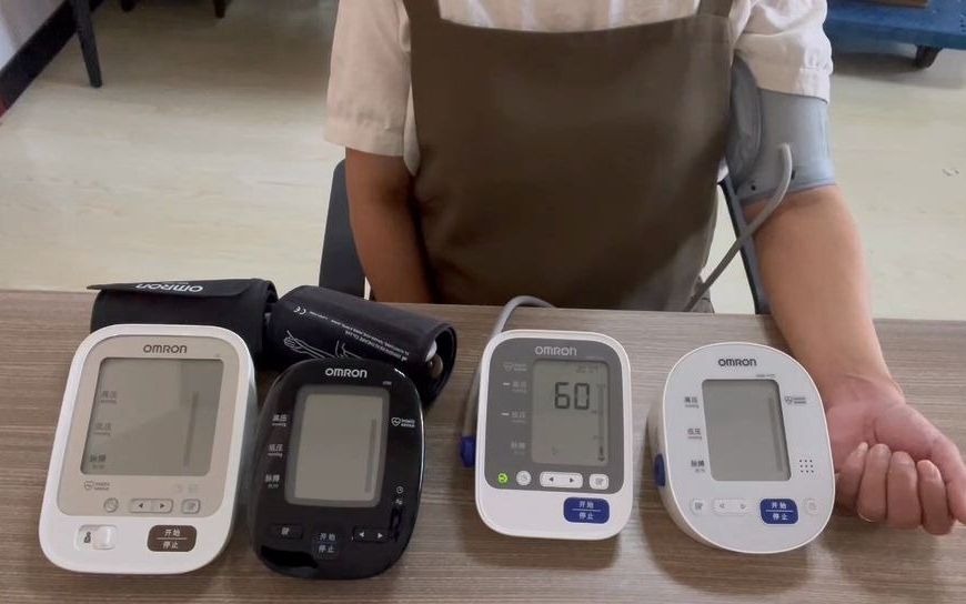 欧姆龙血压计区别展示，分次测量HEM-J750、J30、7136、7137