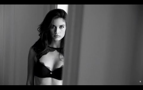 【FASHIONSHOW】莎拉·桑帕伊奥 (Sara Sampaio) Fashion MV