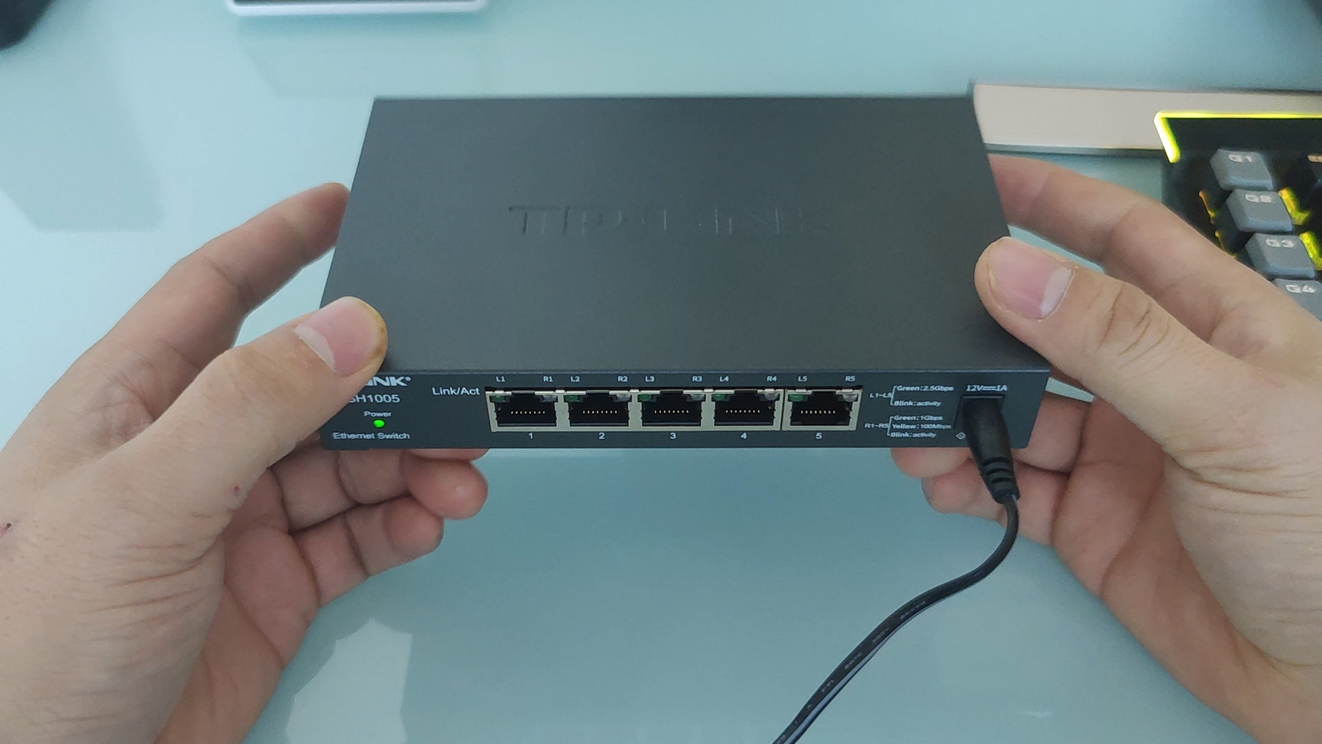 TP-LINK TL-SH1005 5个2.5Gbps千兆网口交换机 使用体验