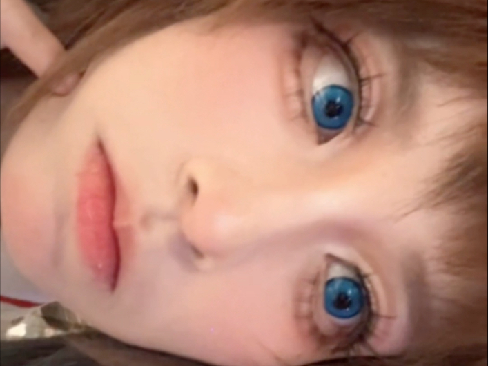 【快二十了还可以出阿米娅吗】年末的CEO头顶就是会亮晶晶！