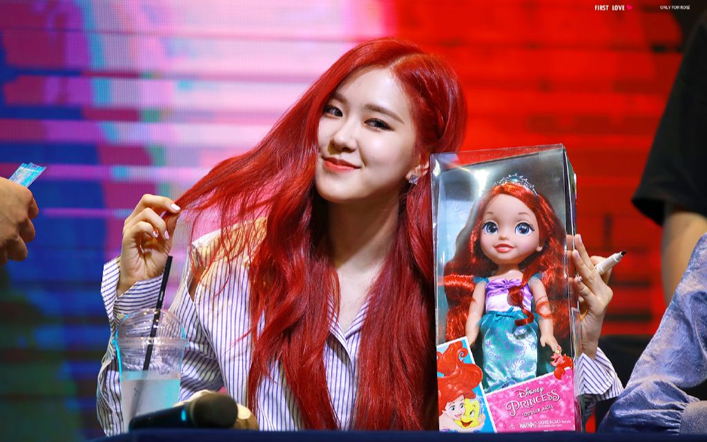 blackpink肉肉吃玉米,blackpink肉肉 【blackpink ros】听说肉肉又get了新技能?抛球小能手朴彩英