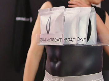 小鲜肉车内辛苦工作 6.20