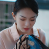 已婚漂亮性感美少妇怀疑老公有给自己戴绿帽，结果后背箱有女士内衣成真实