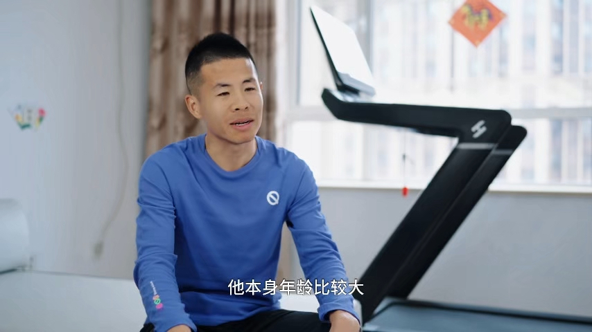 有人拉过我，现在我拉着他们，大正和他的兄弟们，一个关于“不肯放弃”的纪录片