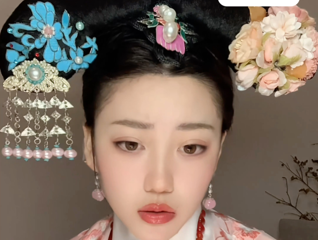 娱乐新闻前线记者直播中