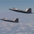 F-22“猛禽”表演空中花式飞行秀