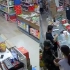 中国籍女店员在缅甸被绑，4名匪徒冲入店内，目标明确毫无犹豫