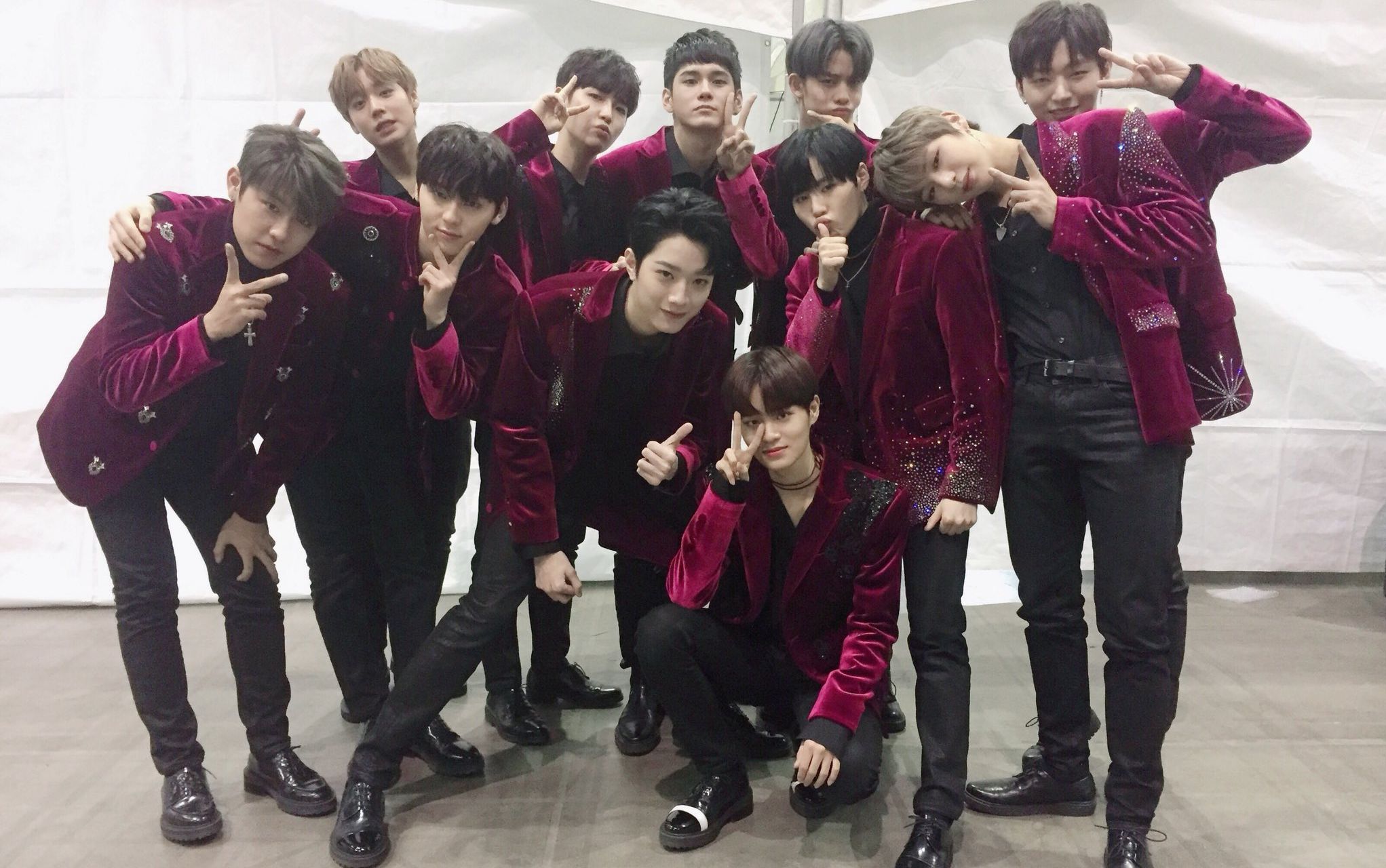 wannaone电脑壁纸,wannaone电脑壁纸高清 【wannaone】180110.第32届金唱片.红毯 得奖 舞台cut
