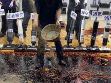 抖音卖洗地机的也是拼了命了
