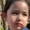姐夫陪俄罗斯小姨子和混血女儿游泳