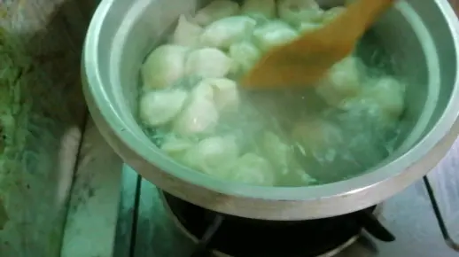 煮美味的水饺