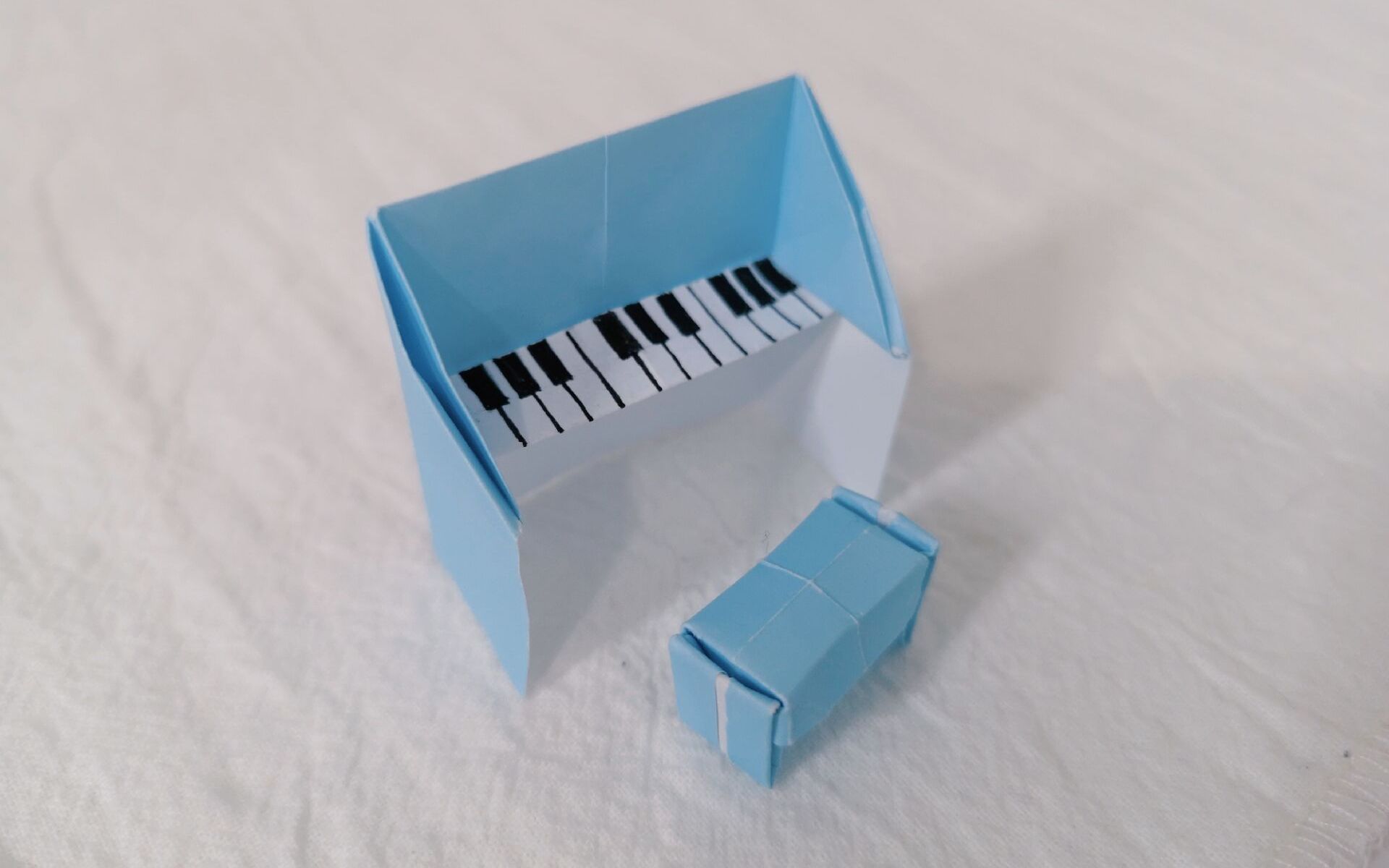 儿童简单的手工折纸方法 小钢琴一步一步折纸图解步骤教程 咿咿呀呀儿童手工网