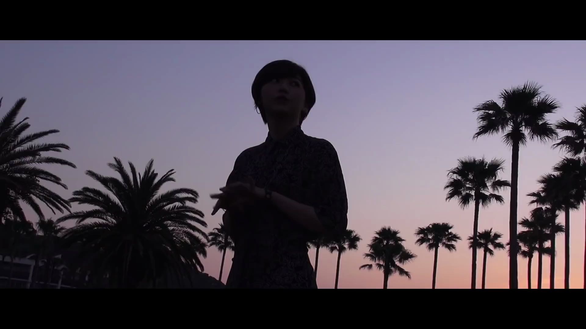 MV】鈴木真海子-「Blue (Prod.TOSHIKI HAYASHI)」_哔哩哔哩_bilibili