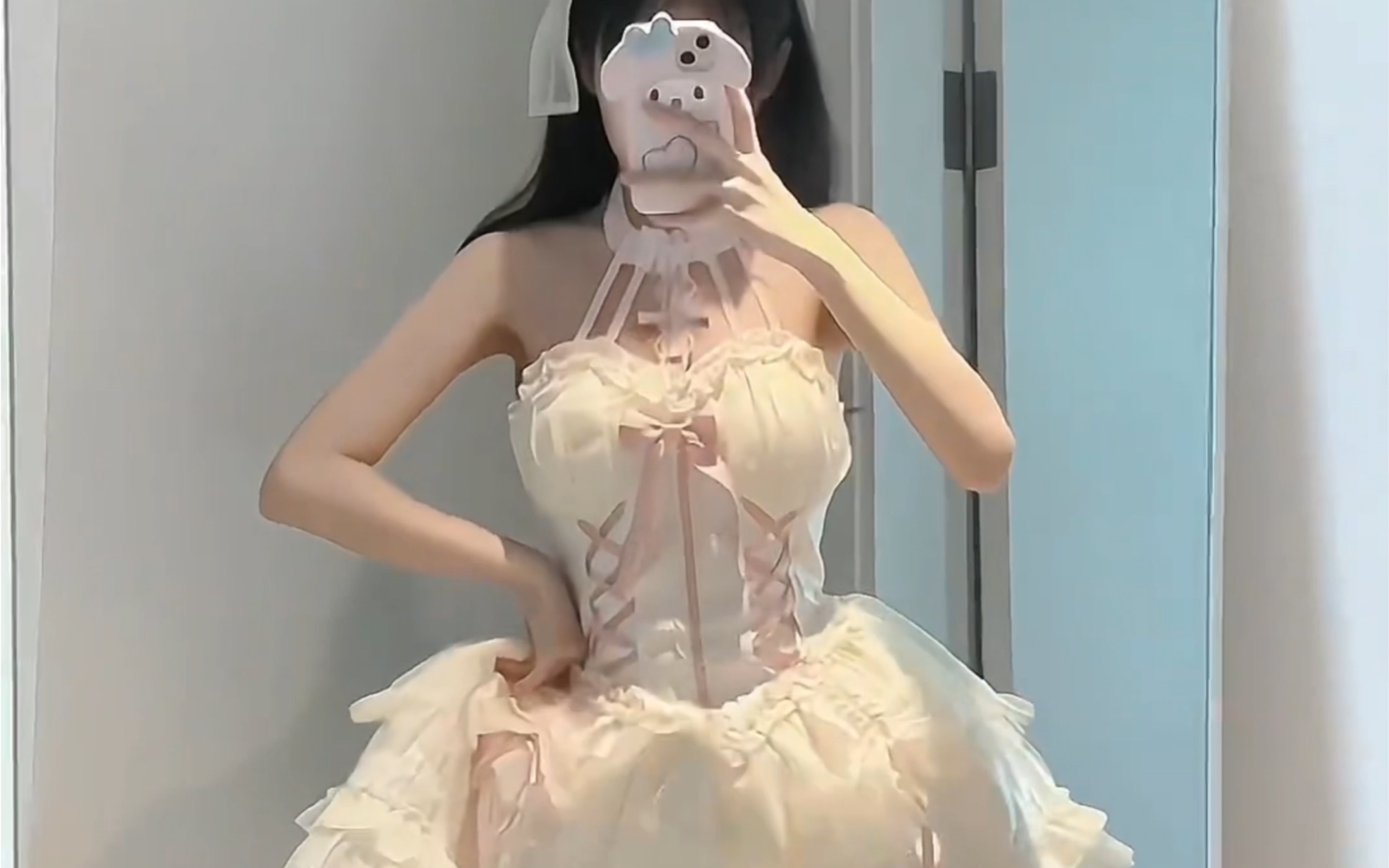 Wearing a dress today #feelingsupreme #feelings