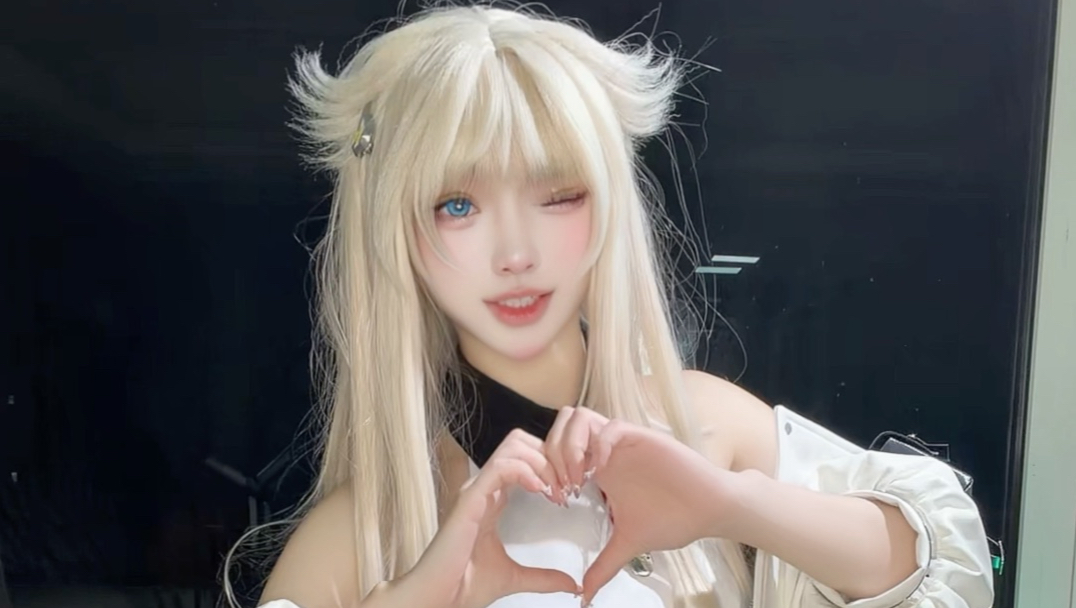 管理员 你亲手捡回的鹈鹕 长大啦～