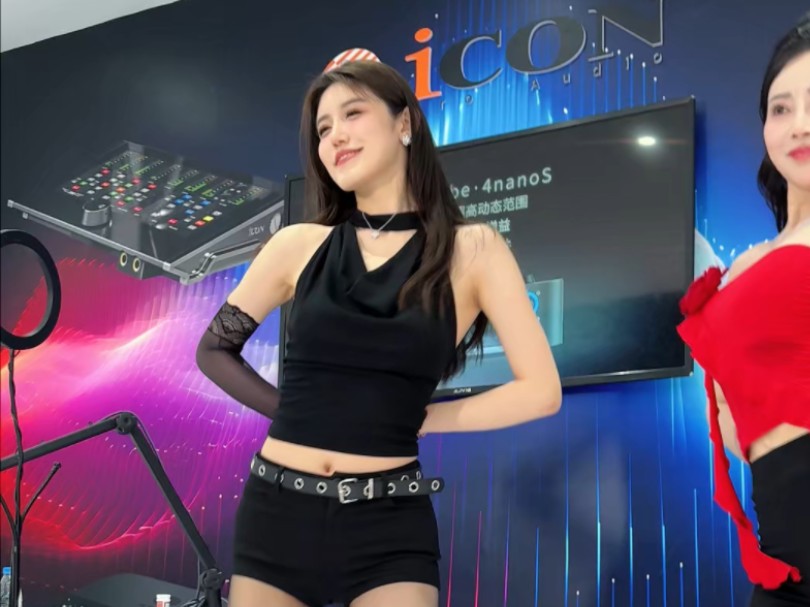 You have to come to Guangzhou Audio Show to see Little Ursus!